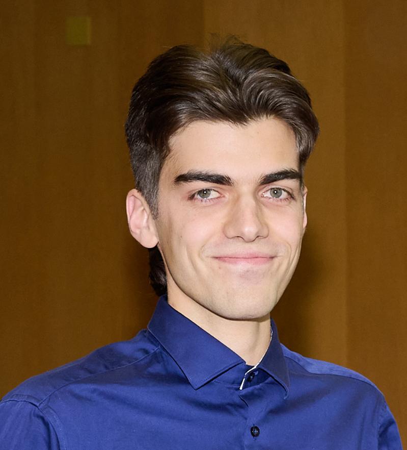 Lennart Kira